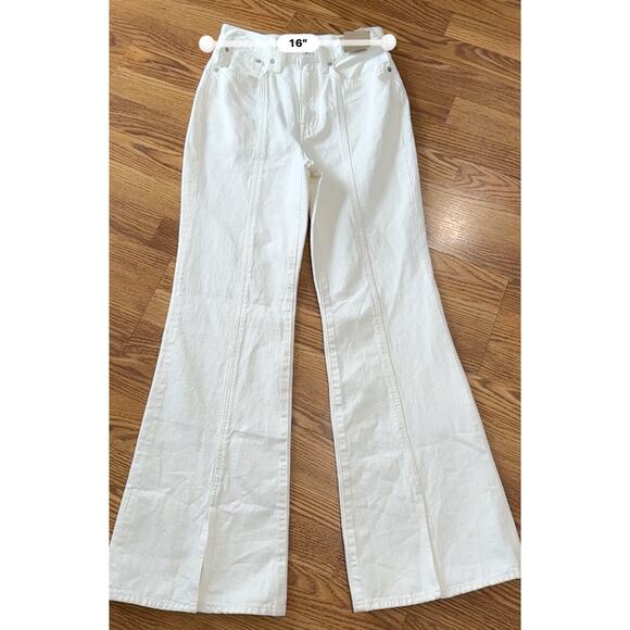 Madewell white high rise Baggy Flare Jeans size 26/US Small - Picture 3 of 13